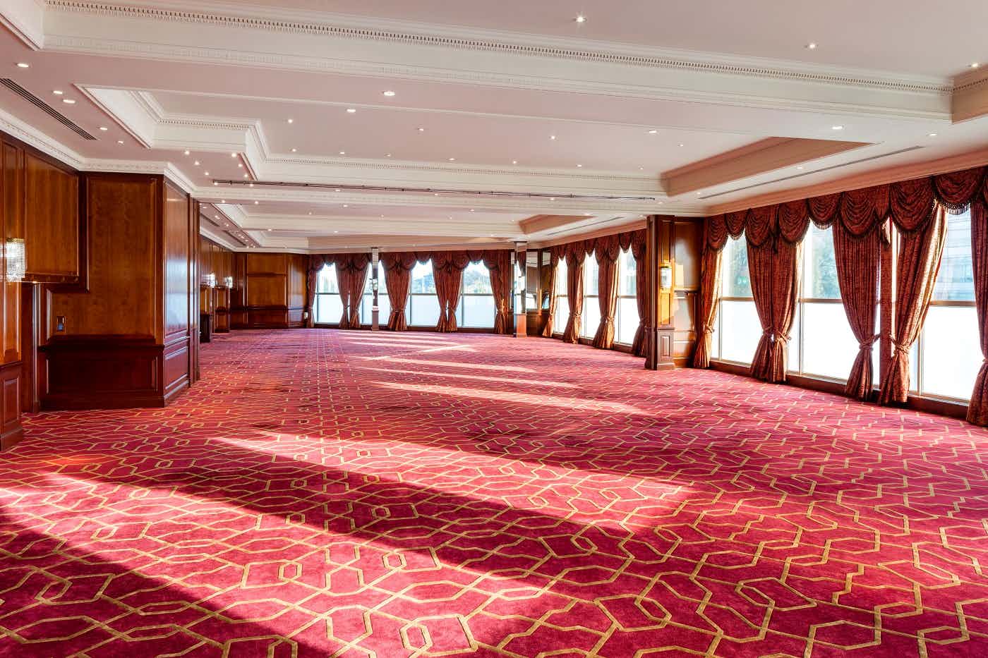Commonwealth Suite , Radisson Blu Edwardian Heathrow Hotel & Conference Centre, London